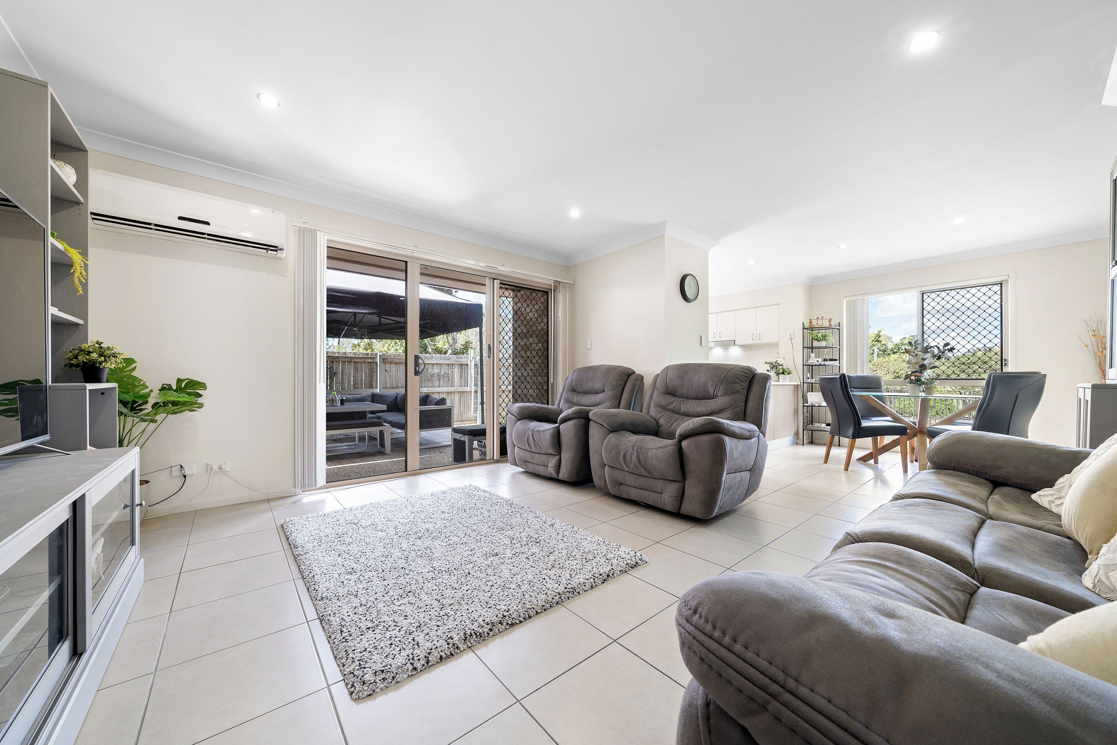 172 Fryar Road, Eagleby QLD 4207, Eagleby - Thumbnail 6