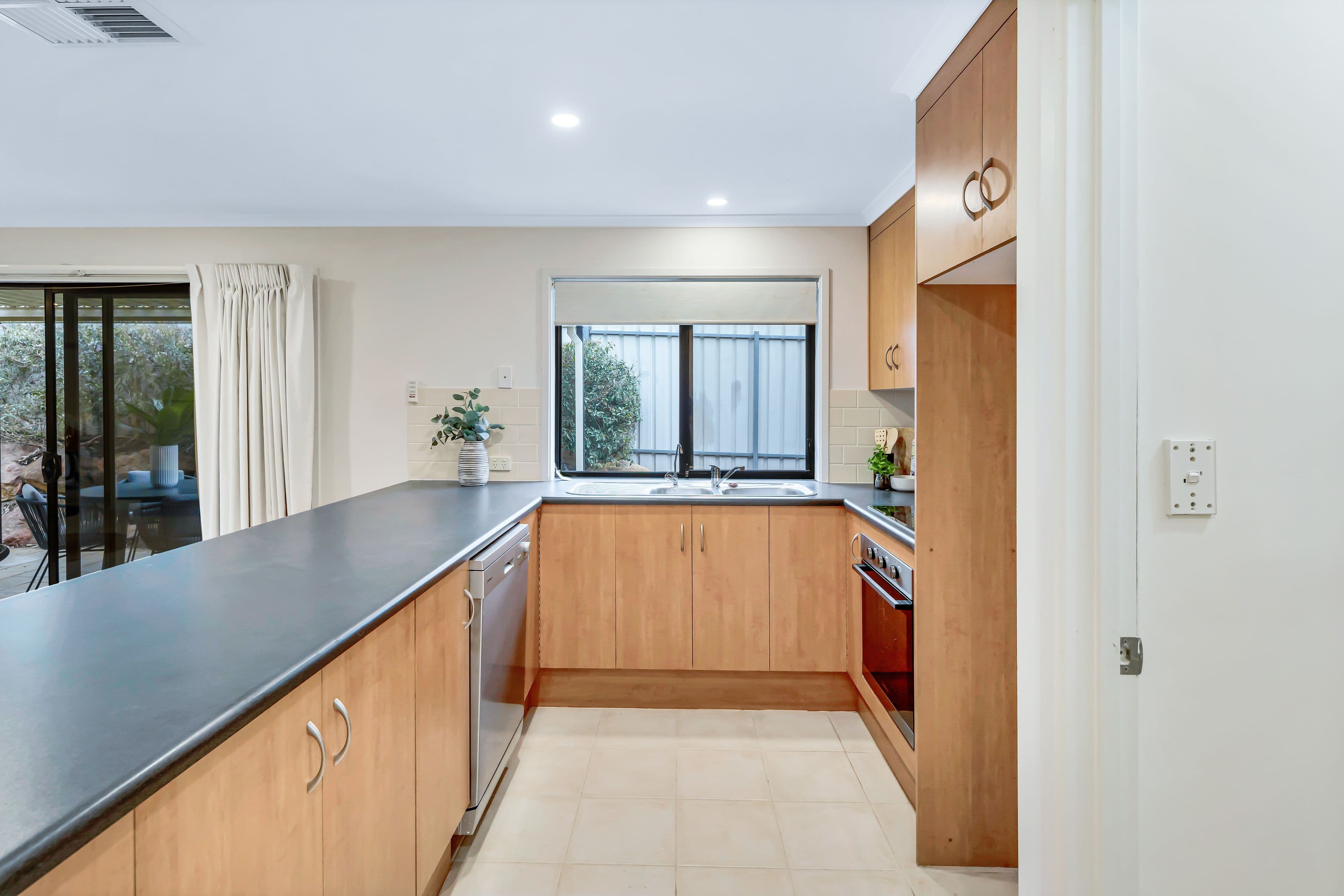18 Lorikeet Grove, Flagstaff Hill SA 5159, Flagstaff Hill - Thumbnail 5