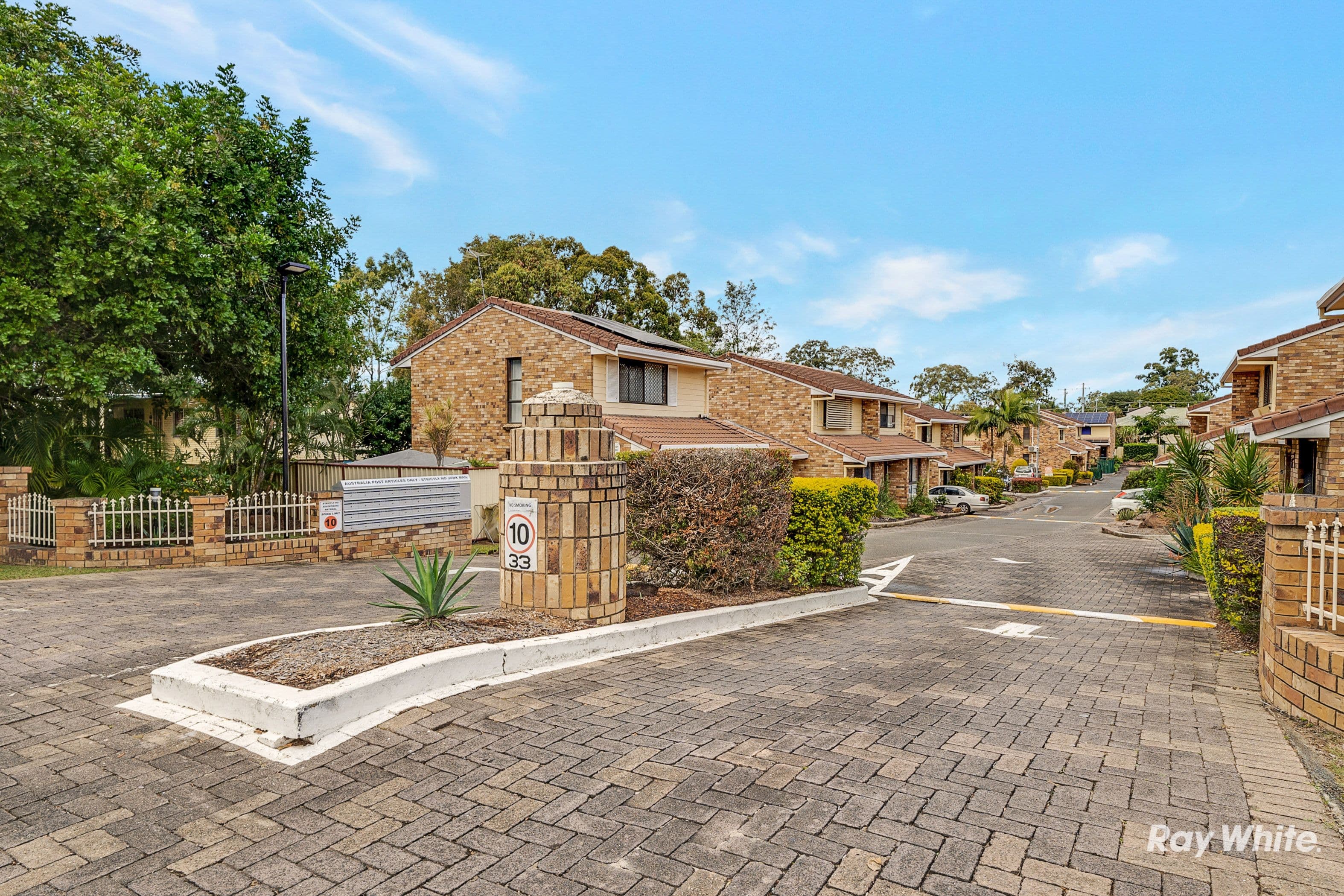 33 Bruce Road, Woodridge QLD 4114, Woodridge - Thumbnail 3