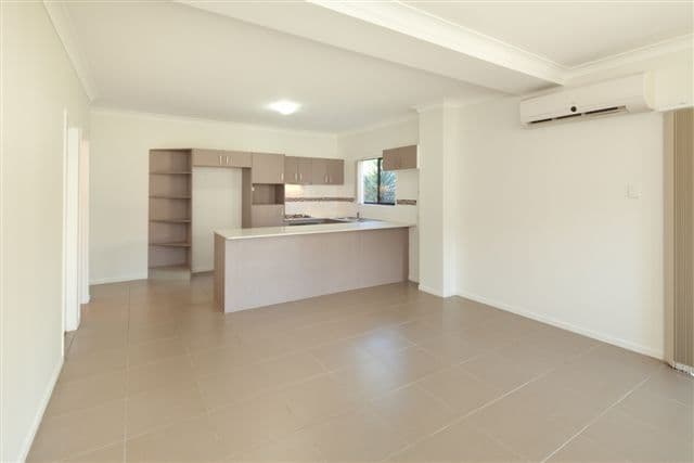 53 Vallely Street, ANNERLEY QLD 4103, Annerley - Thumbnail 2