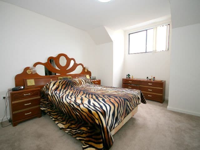 49-51 Old Kent Road, GREENACRE NSW 2190, Greenacre - Thumbnail 4