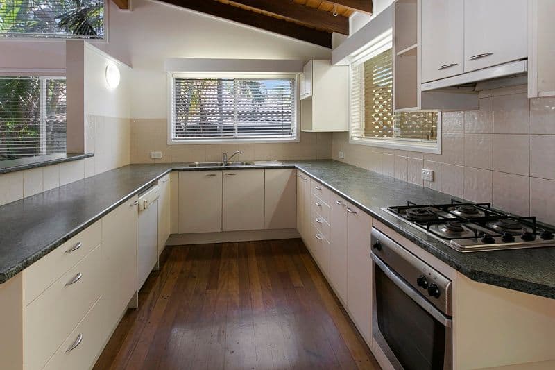 18 Merrilyn Street, Chapel Hill QLD 4069, Chapel Hill - Thumbnail 7