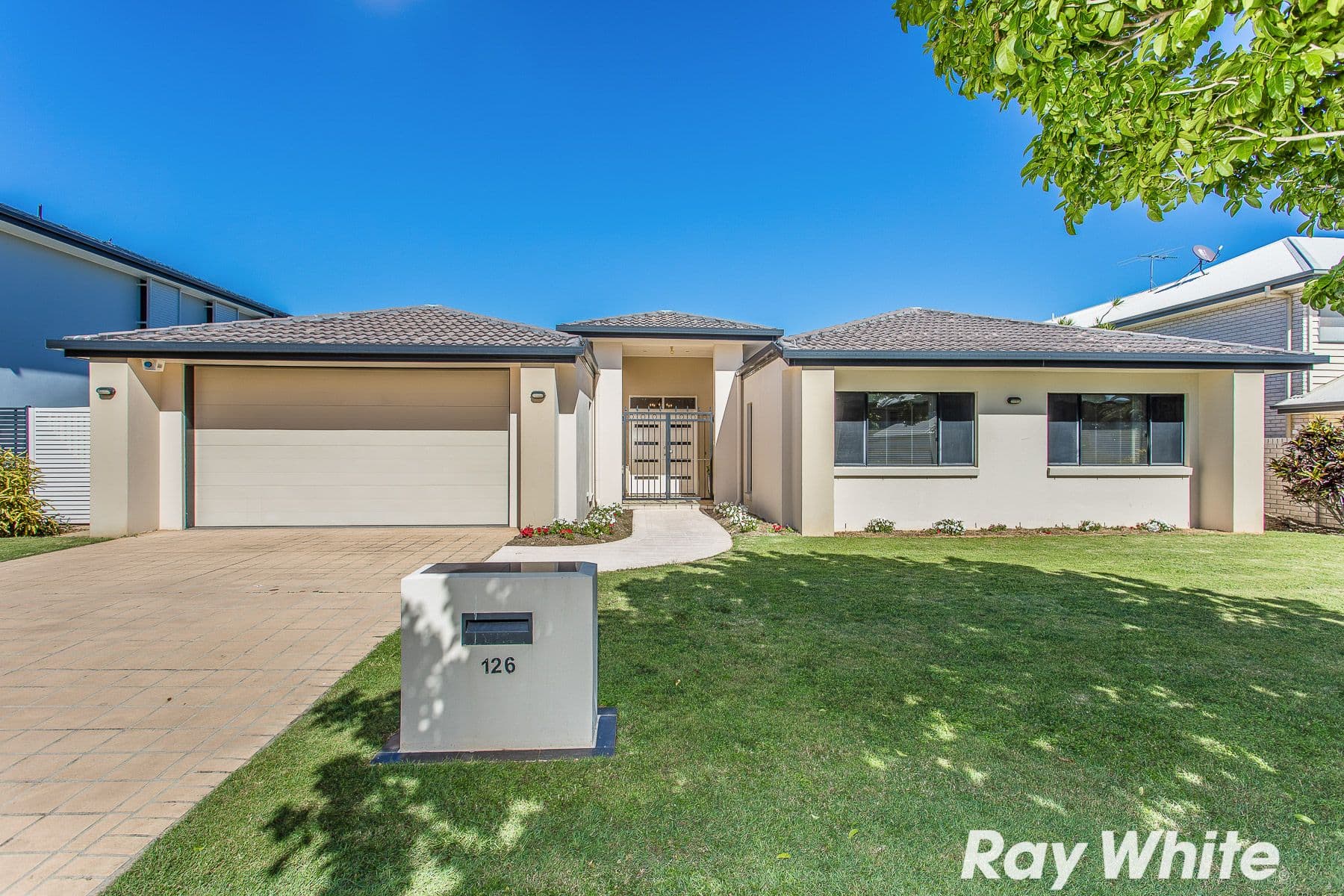 126 Hannah Circuit, Manly West QLD 4179, Manly West - Thumbnail 3