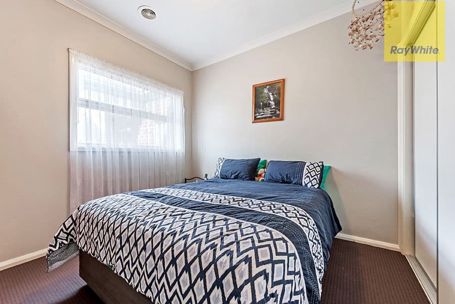 7 Ravenwoods Way, Craigieburn VIC 3064, Craigieburn - Thumbnail 4