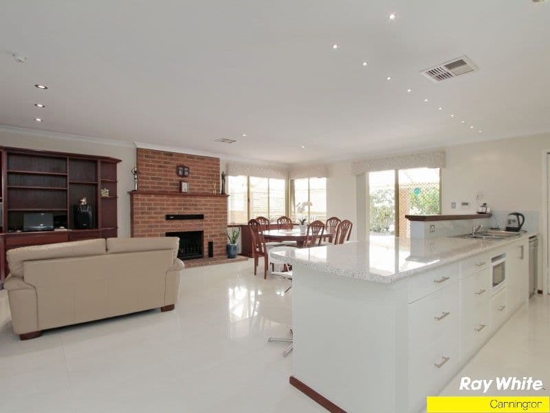 6 Farrawa Close, CANNINGTON WA 6107, Cannington - Thumbnail 3