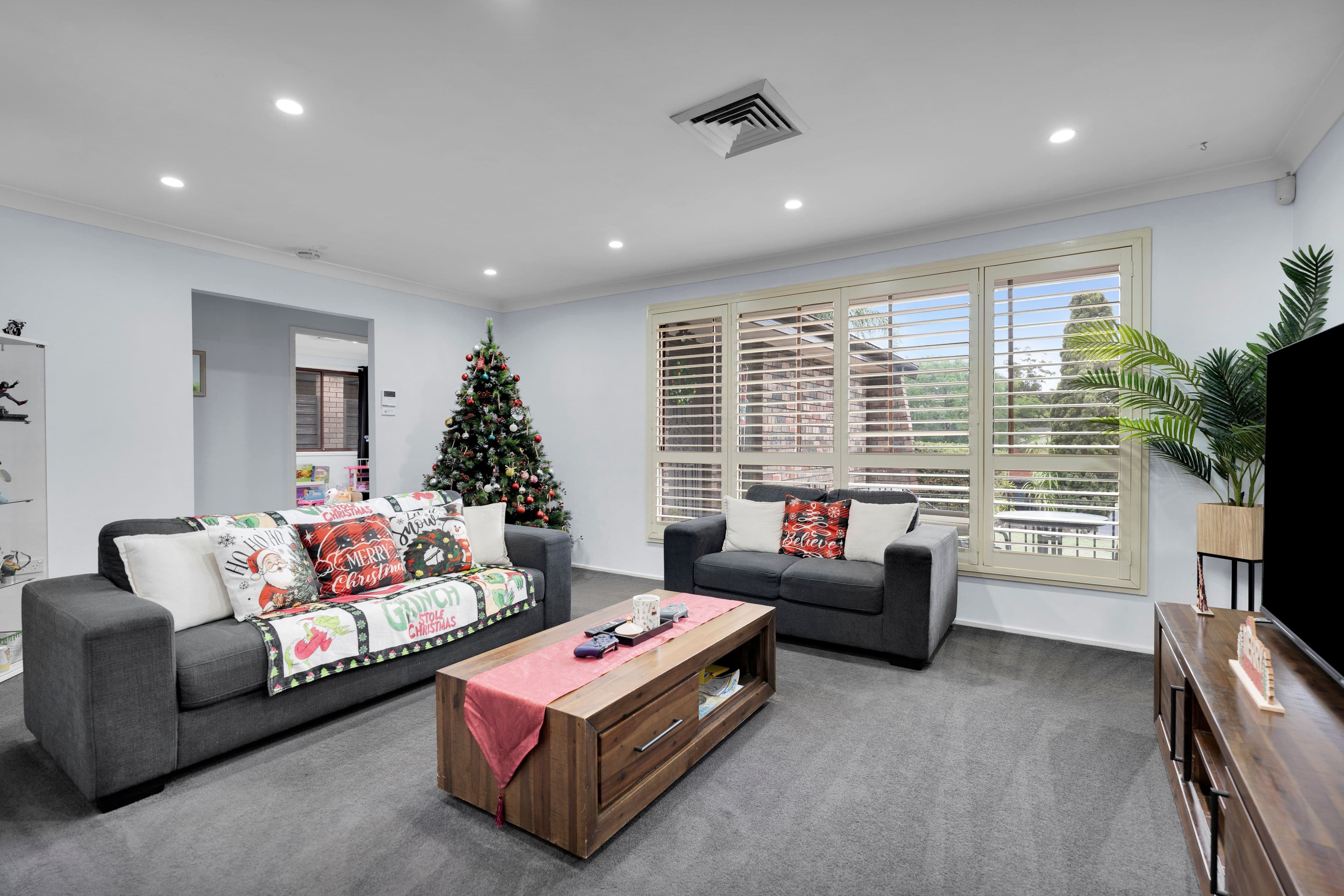 6 Nardango Road, Bradbury NSW 2560, Bradbury - Thumbnail 2