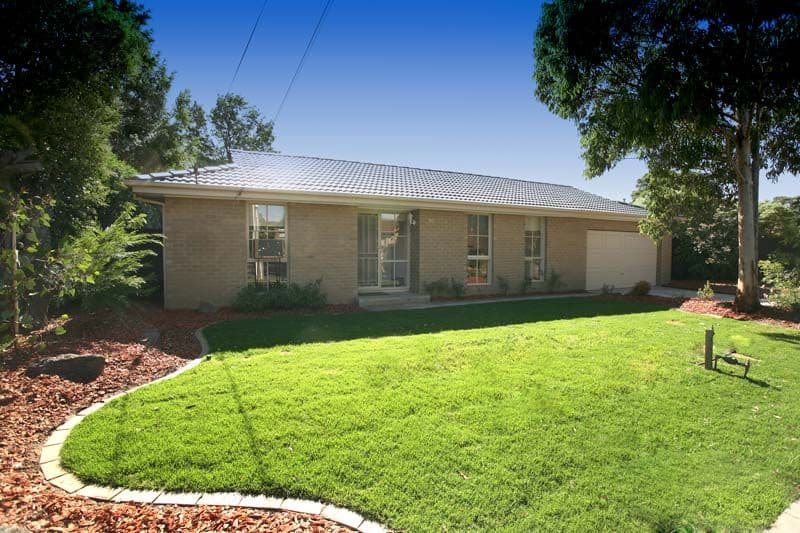 50 Calderwood Avenue, WHEELERS HILL VIC 3150, Wheelers Hill - Image 1