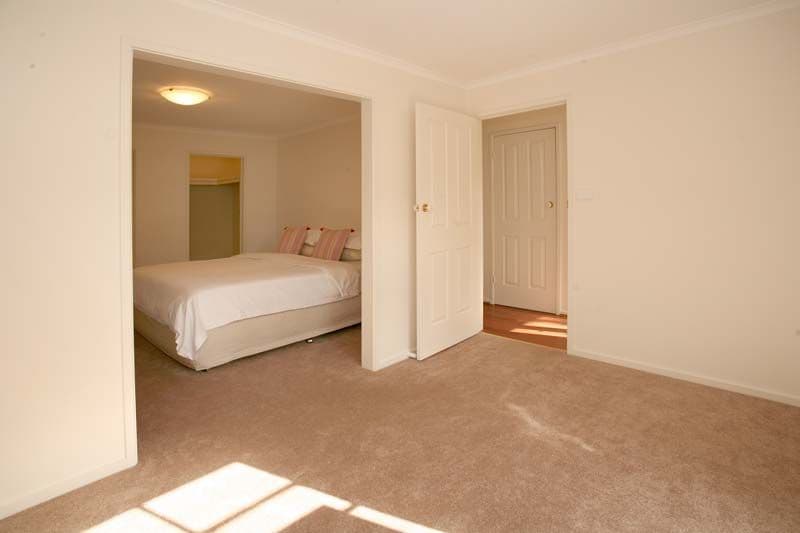 50 Calderwood Avenue, WHEELERS HILL VIC 3150, Wheelers Hill - Thumbnail 4