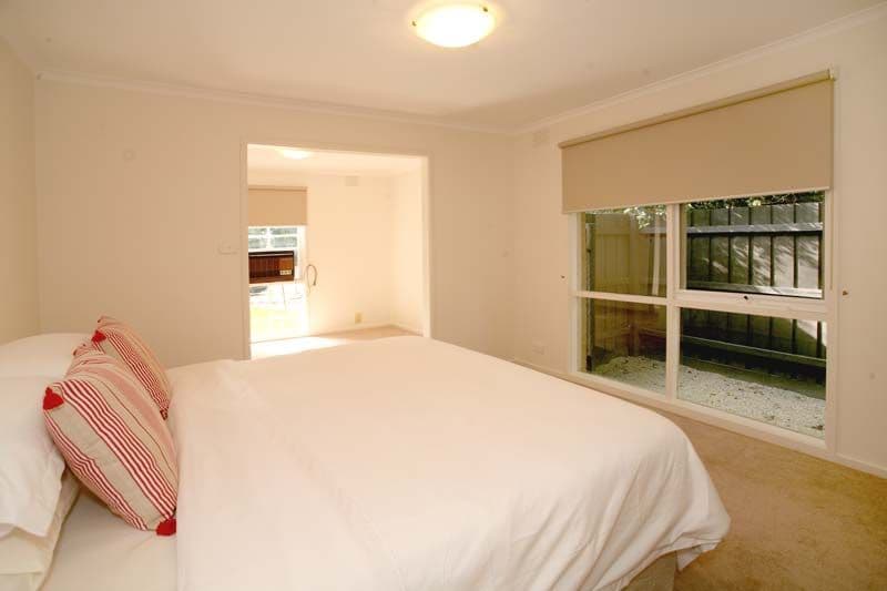 50 Calderwood Avenue, WHEELERS HILL VIC 3150, Wheelers Hill - Thumbnail 5
