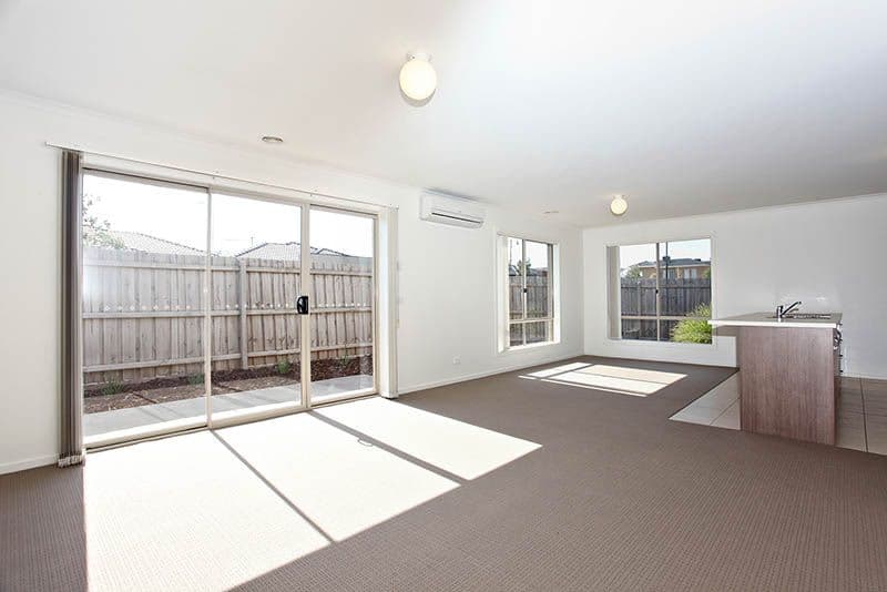 17 Glory Street, SOUTH MORANG VIC 3752, South Morang - Thumbnail 7