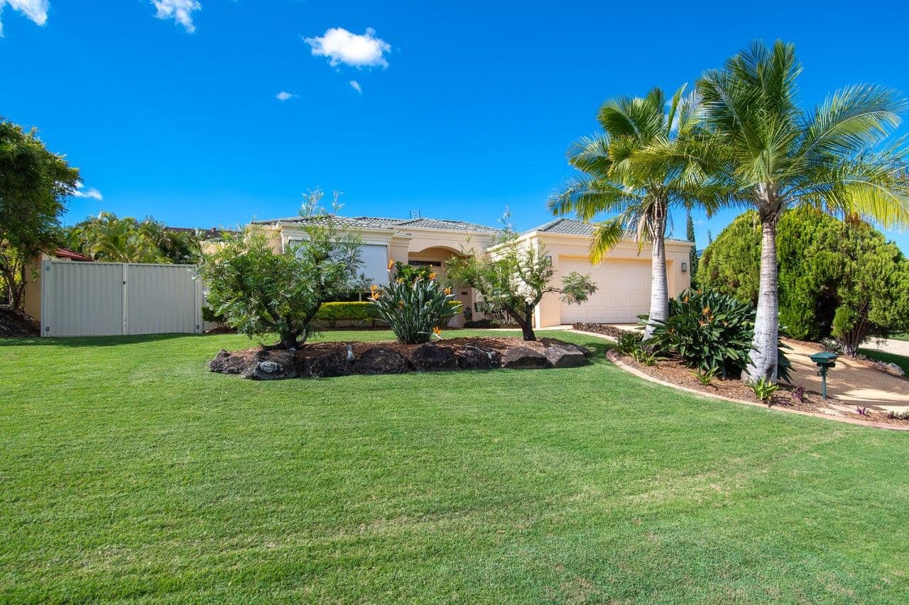 19 Nottinghill Gate Drive, Arundel QLD 4214, Arundel - Thumbnail 2