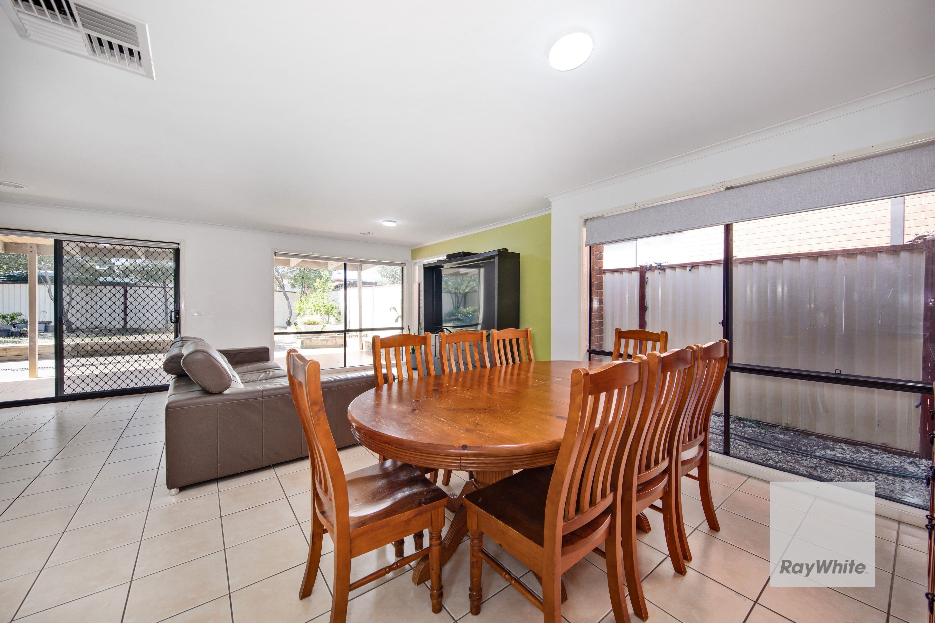 11 Darling Court, Taylors Hill VIC 3037, Taylors Hill - Thumbnail 8