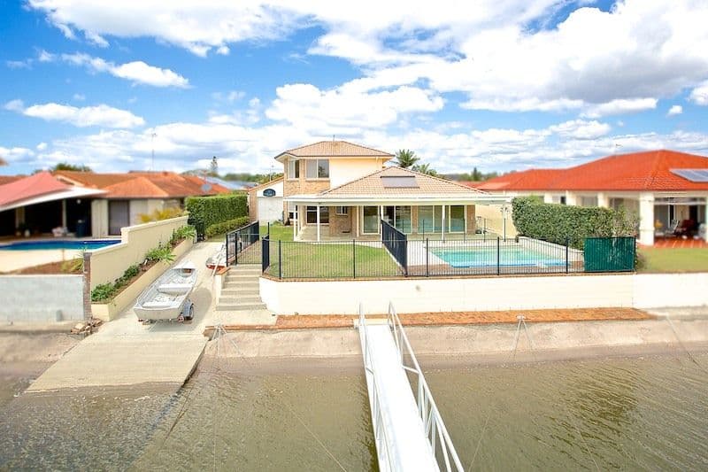 18 Walter Raleigh Crescent, HOLLYWELL QLD 4216, Hollywell - Thumbnail 4
