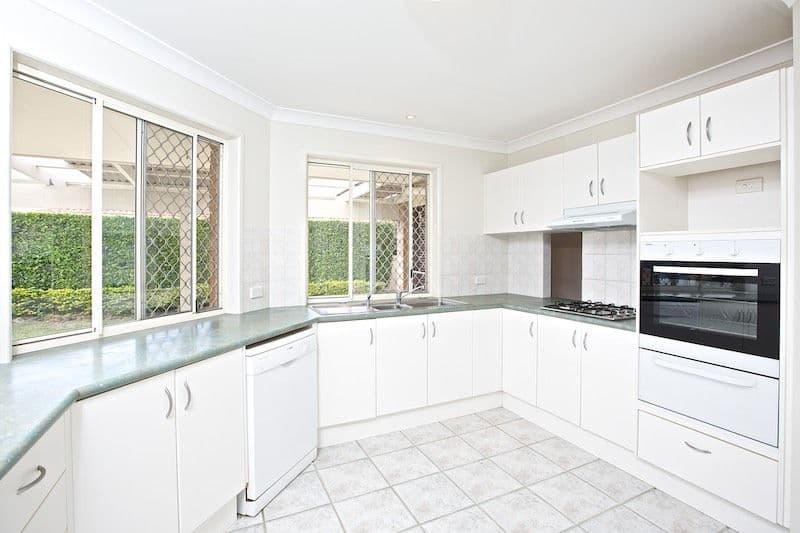 18 Walter Raleigh Crescent, HOLLYWELL QLD 4216, Hollywell - Thumbnail 6