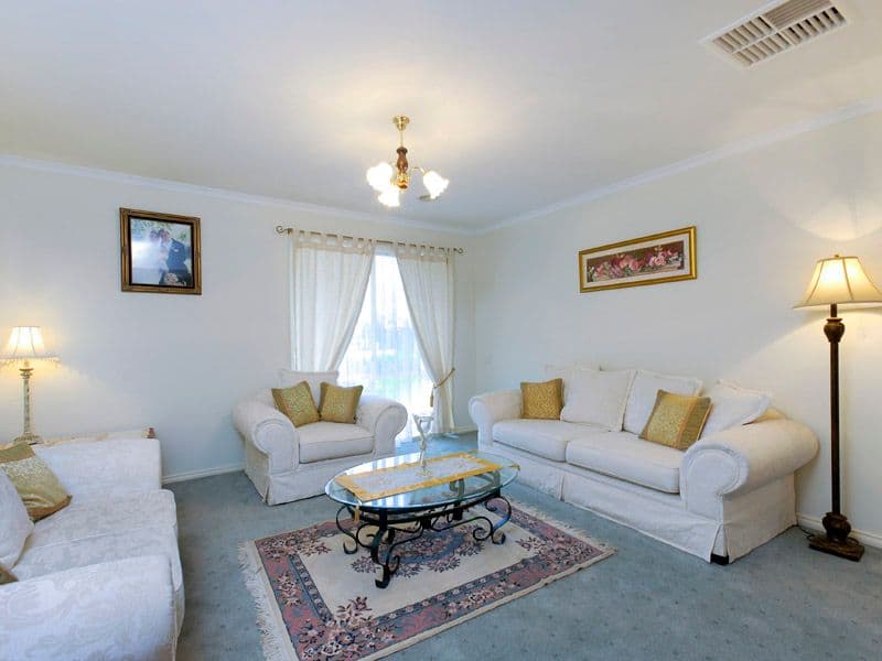 12 Grange Park Drive, WAURN PONDS VIC 3216, Waurn Ponds - Thumbnail 4