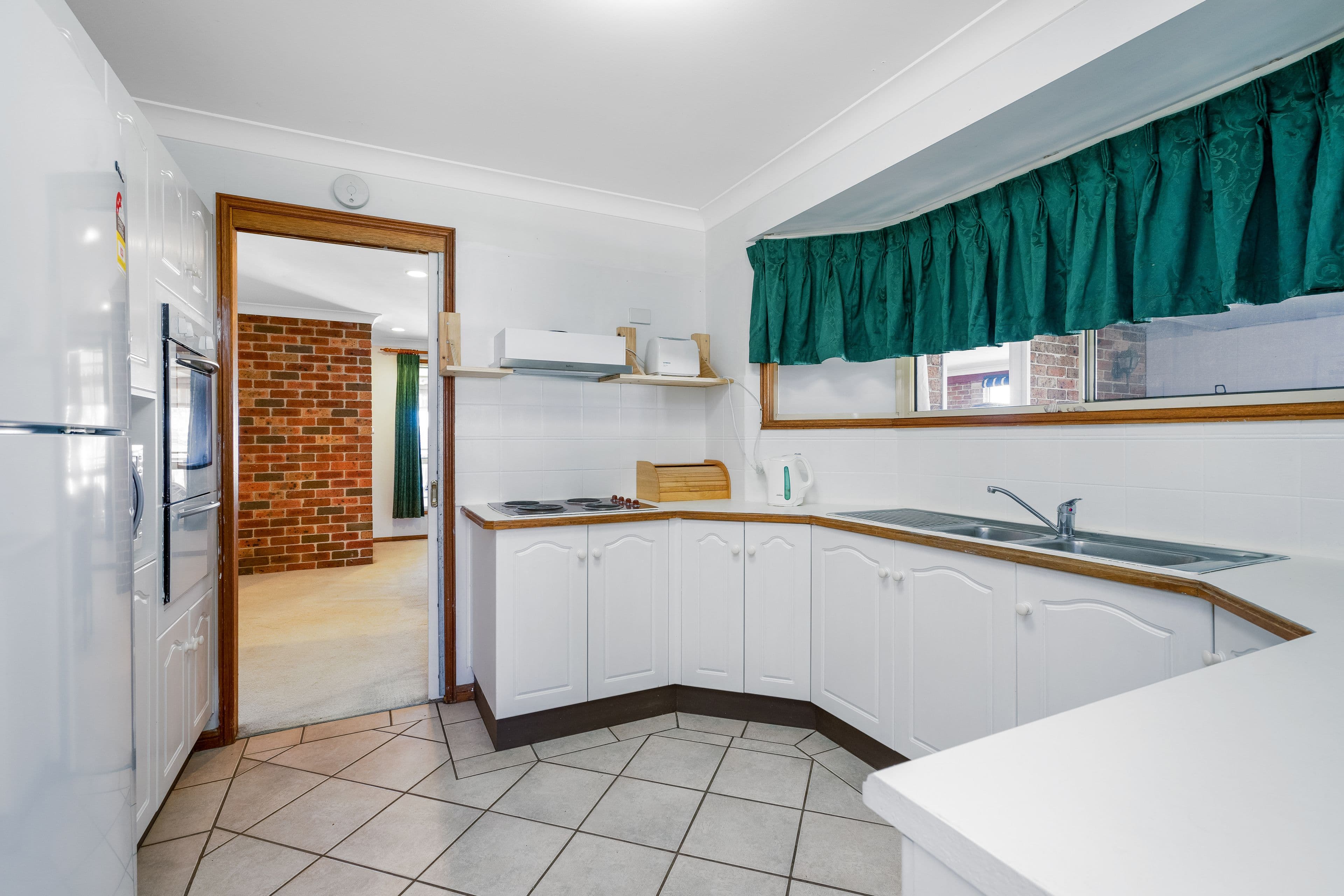 8 Bronwyn Close, Thornton NSW 2322, Thornton - Thumbnail 4