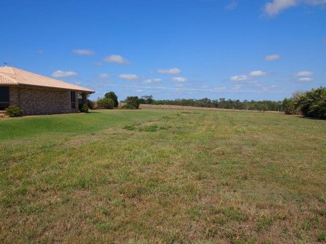 34 Windjammer Circuit, RIVER HEADS QLD 4655, River Heads - Thumbnail 3