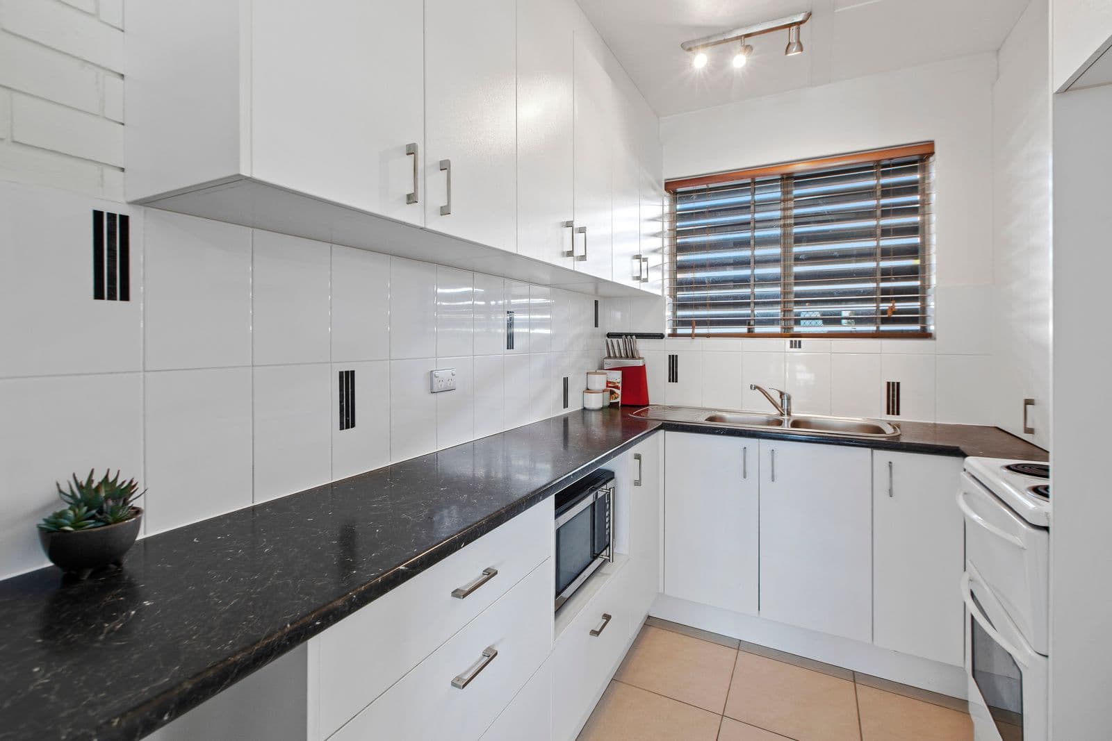 89 Villa Street, Annerley QLD 4103, Annerley - Thumbnail 3