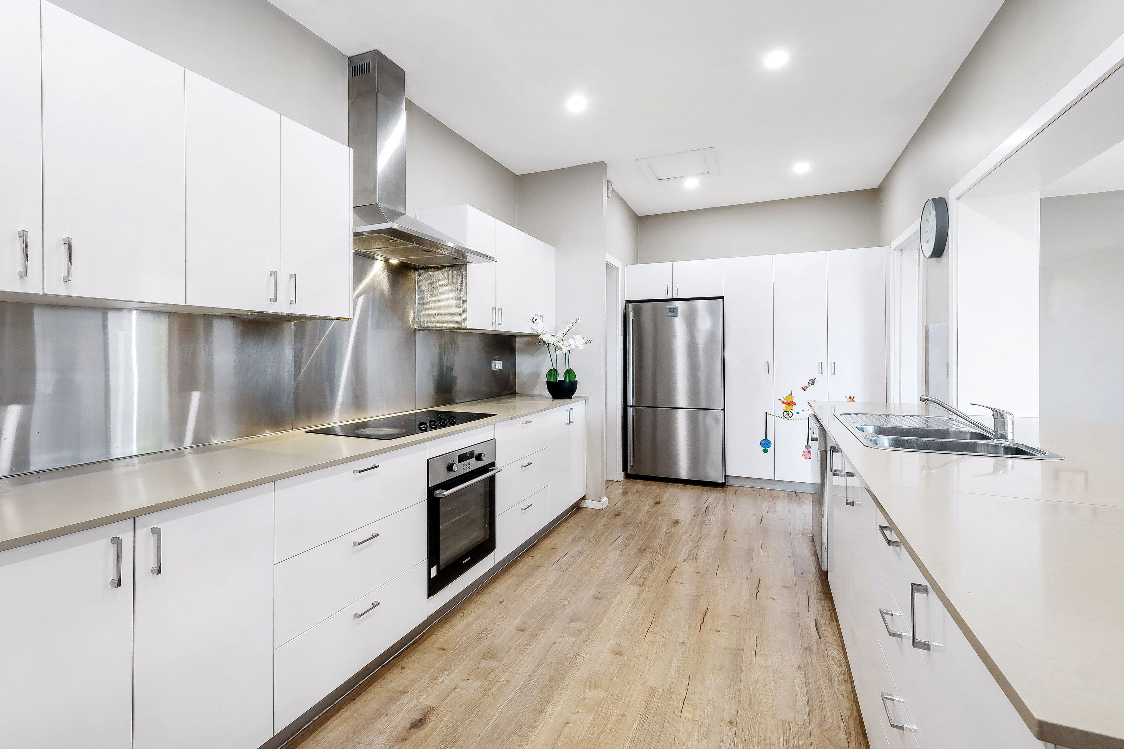 28 Hazelglen Avenue, Panania NSW 2213, Panania - Thumbnail 4