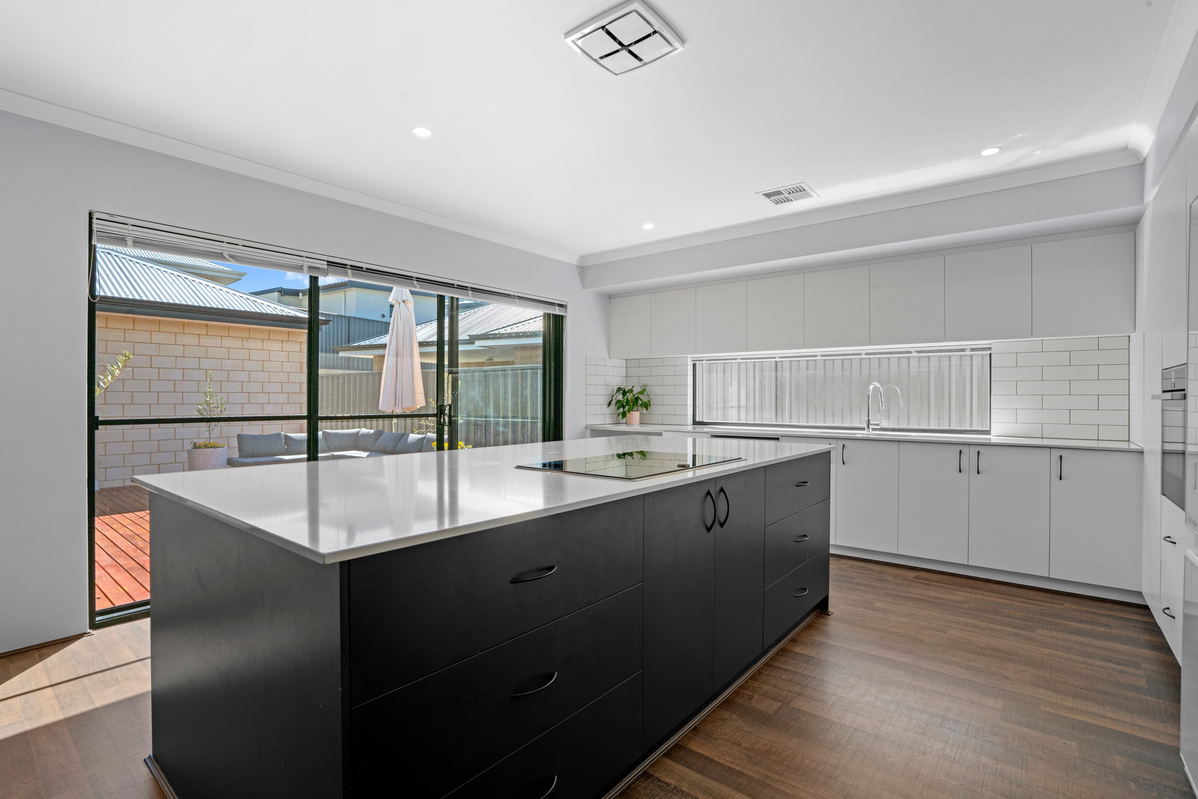 63 Greensand Promenade, TREEBY WA 6164, Treeby - Thumbnail 2