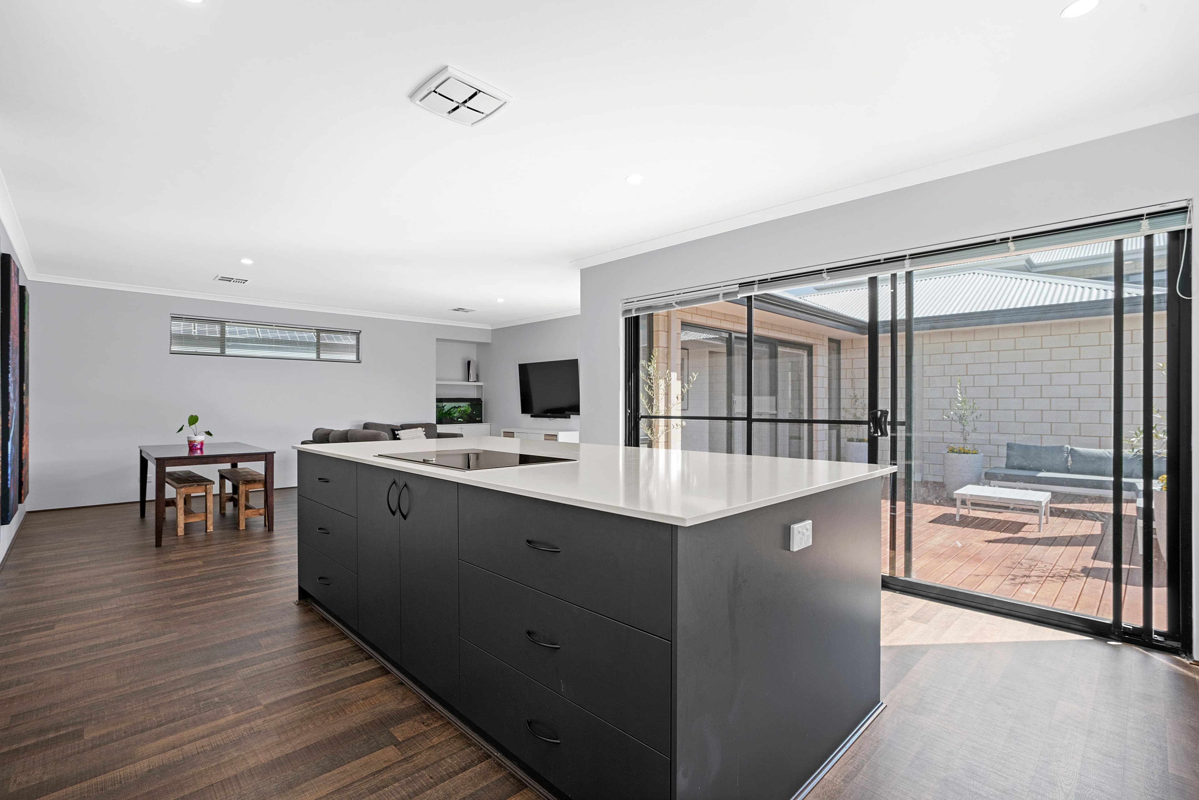 63 Greensand Promenade, TREEBY WA 6164, Treeby - Thumbnail 4