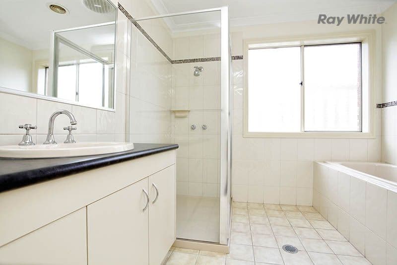 32 Strezlecki Grove South, ALTONA MEADOWS VIC 3028, Altona Meadows - Thumbnail 6