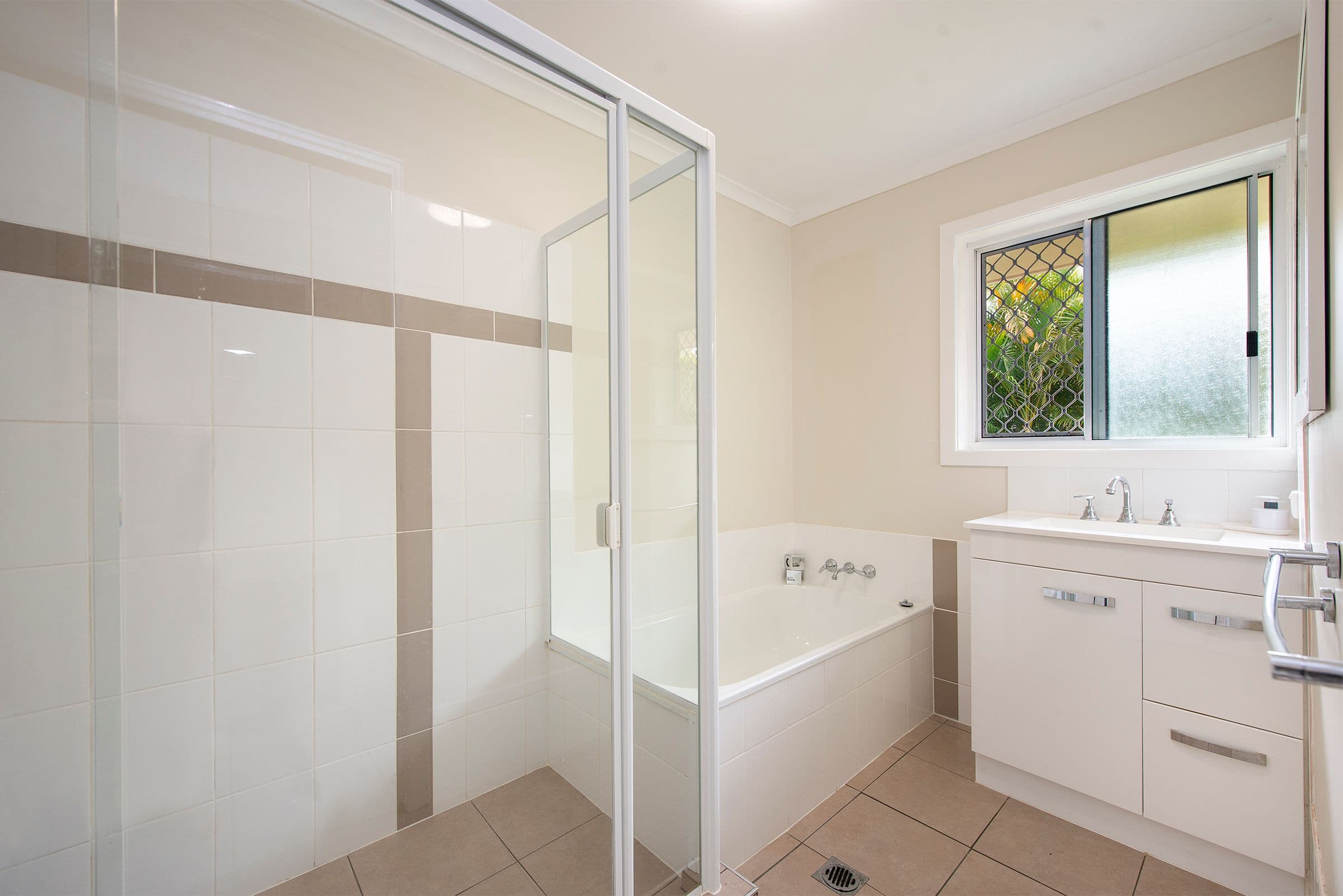 3 Bergomi Court, Eagleby QLD 4207, Eagleby - Thumbnail 4