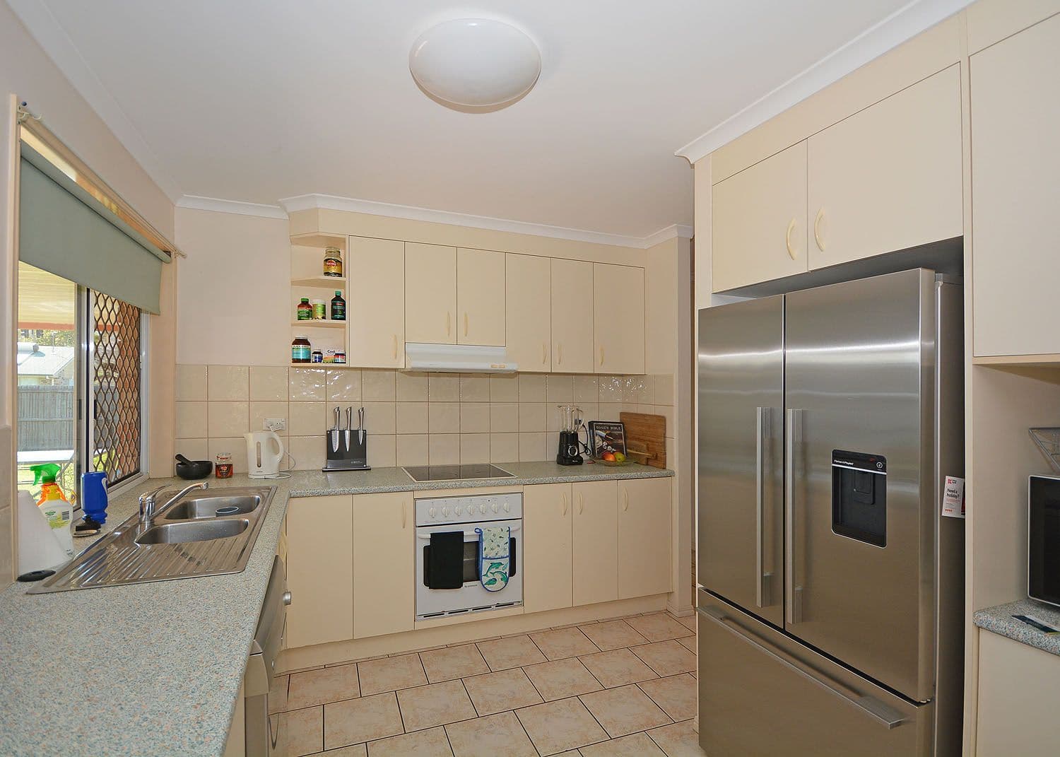 8 Ivybird Court, Torquay QLD 4655, Torquay - Thumbnail 5