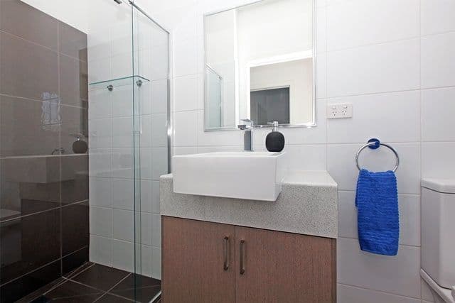 60 Leonard Avenue, GLENROY VIC 3046, Glenroy - Thumbnail 8