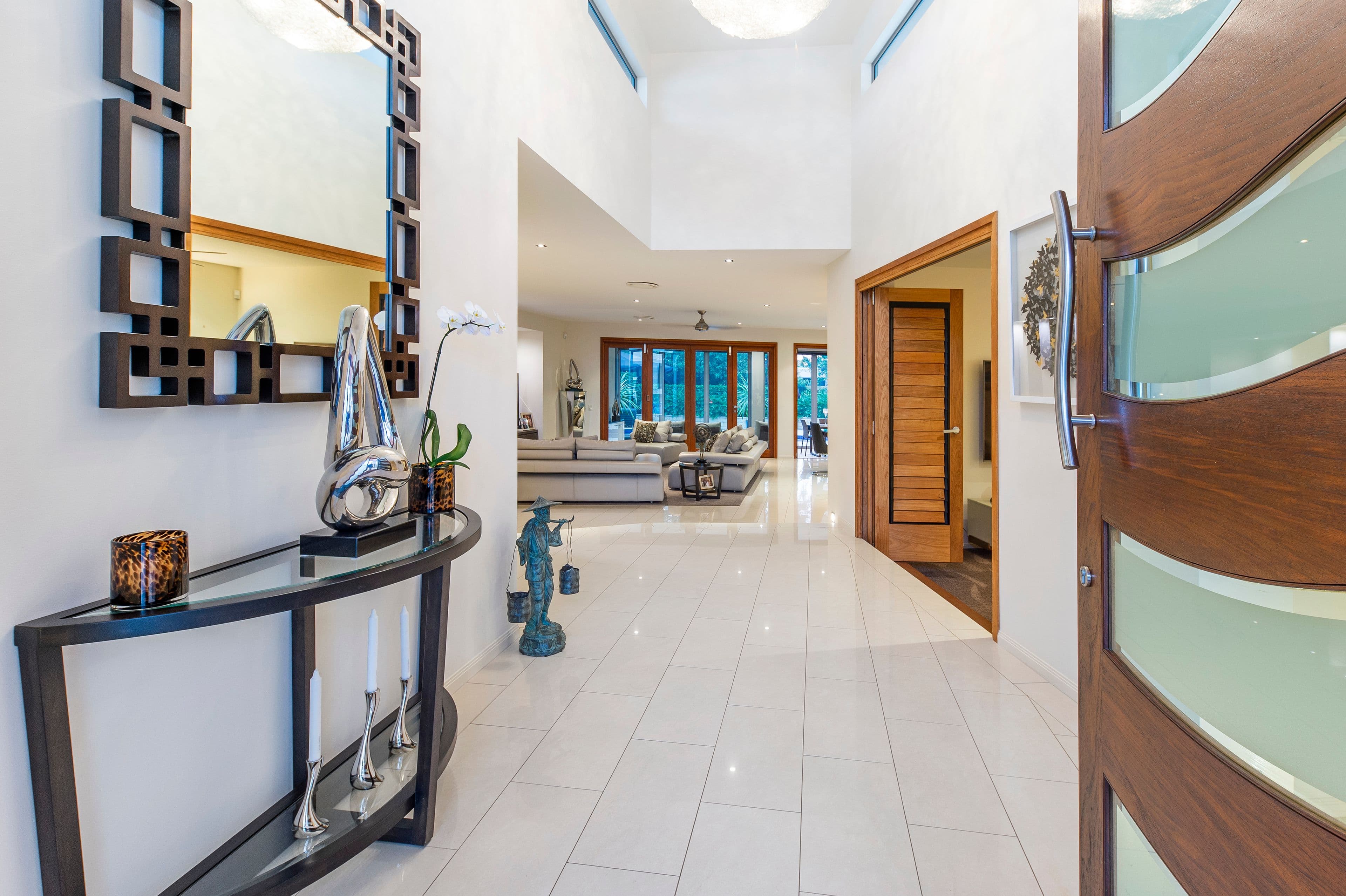 2109 The Circle, Sanctuary Cove QLD 4212, Sanctuary Cove - Thumbnail 3
