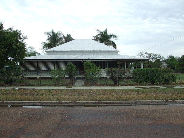 18 Coronation Drive, BLACKALL QLD 4472, Blackall - Image 1