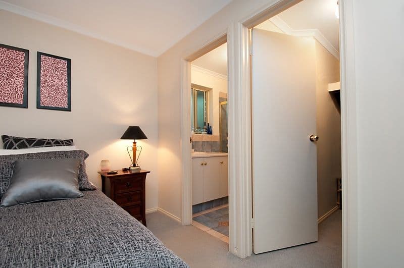 38 Victoria Drive, OAKDEN SA 5086, Oakden - Thumbnail 2