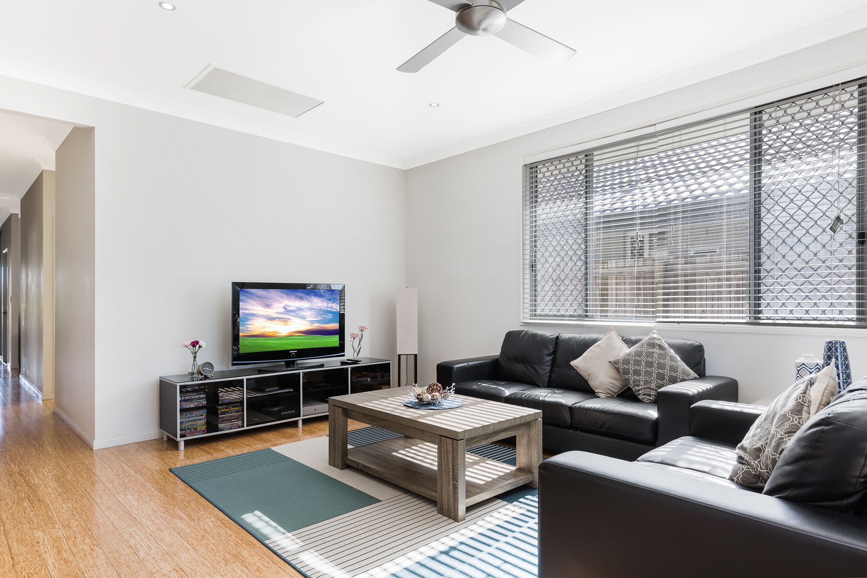 8 Griffith Court, North Lakes QLD 4509, North Lakes - Thumbnail 2