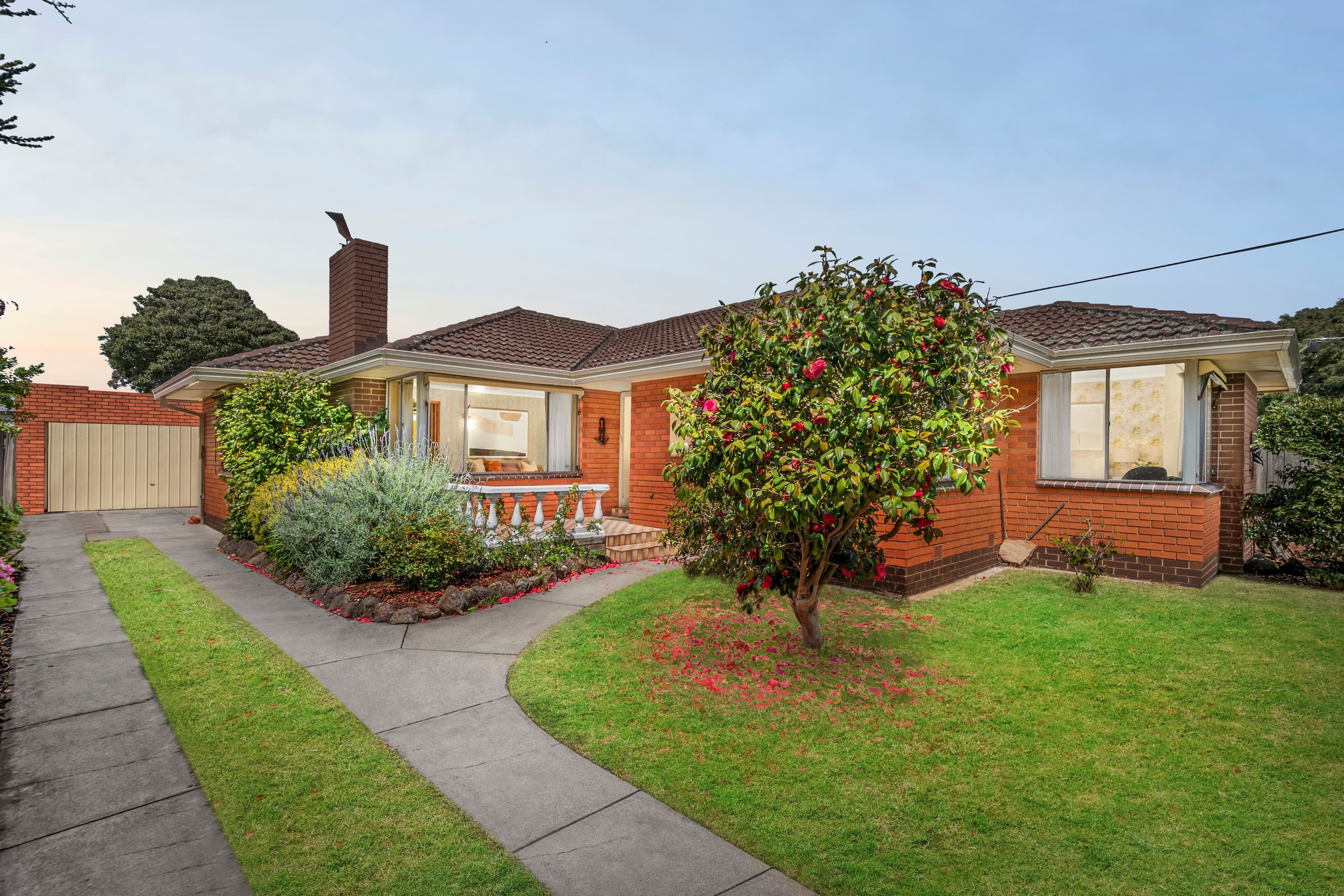 14 Mahoney Crescent, Seaford VIC 3198, Seaford - Thumbnail 4