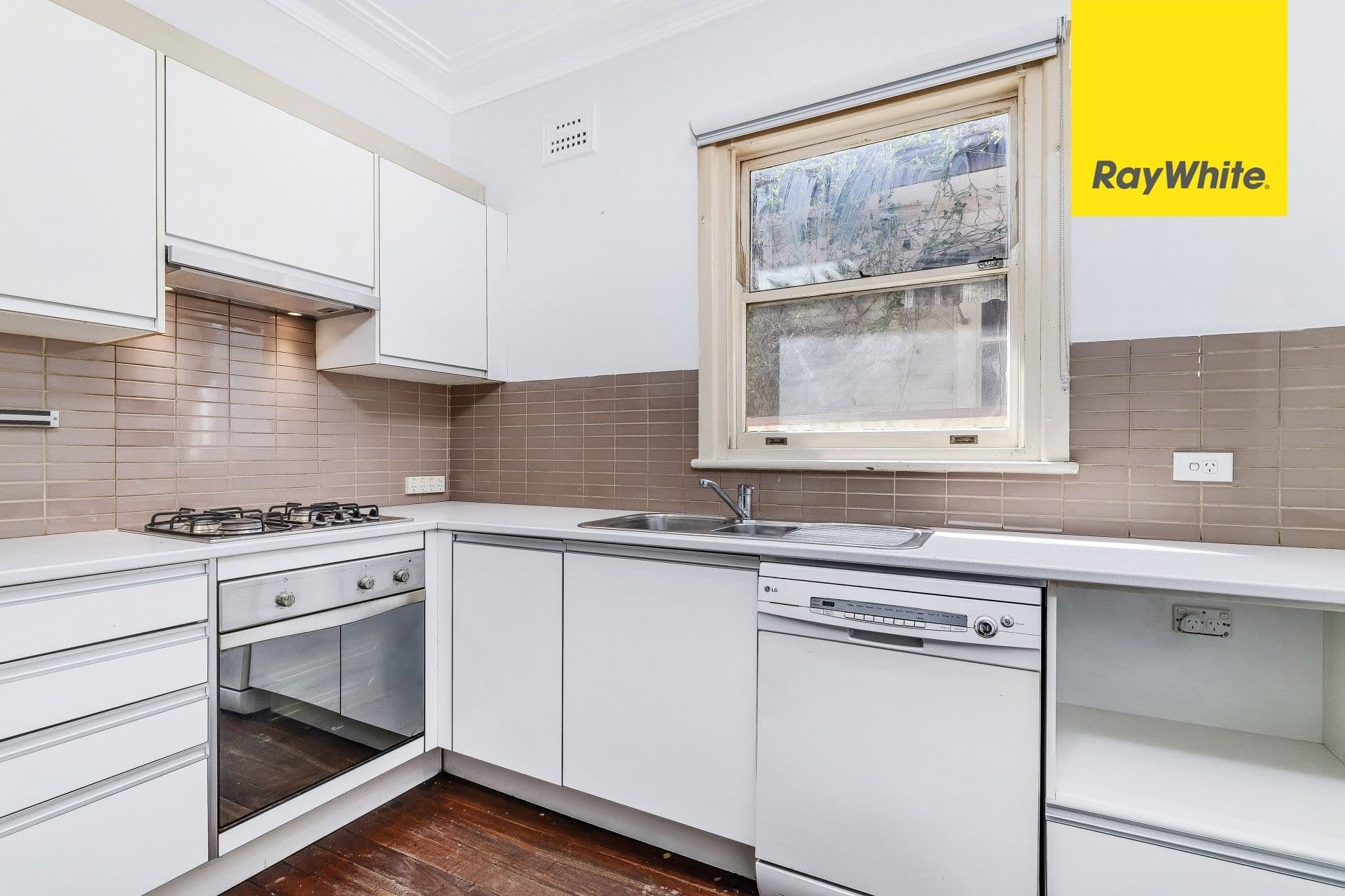 39 John Street, Granville - Thumbnail 3