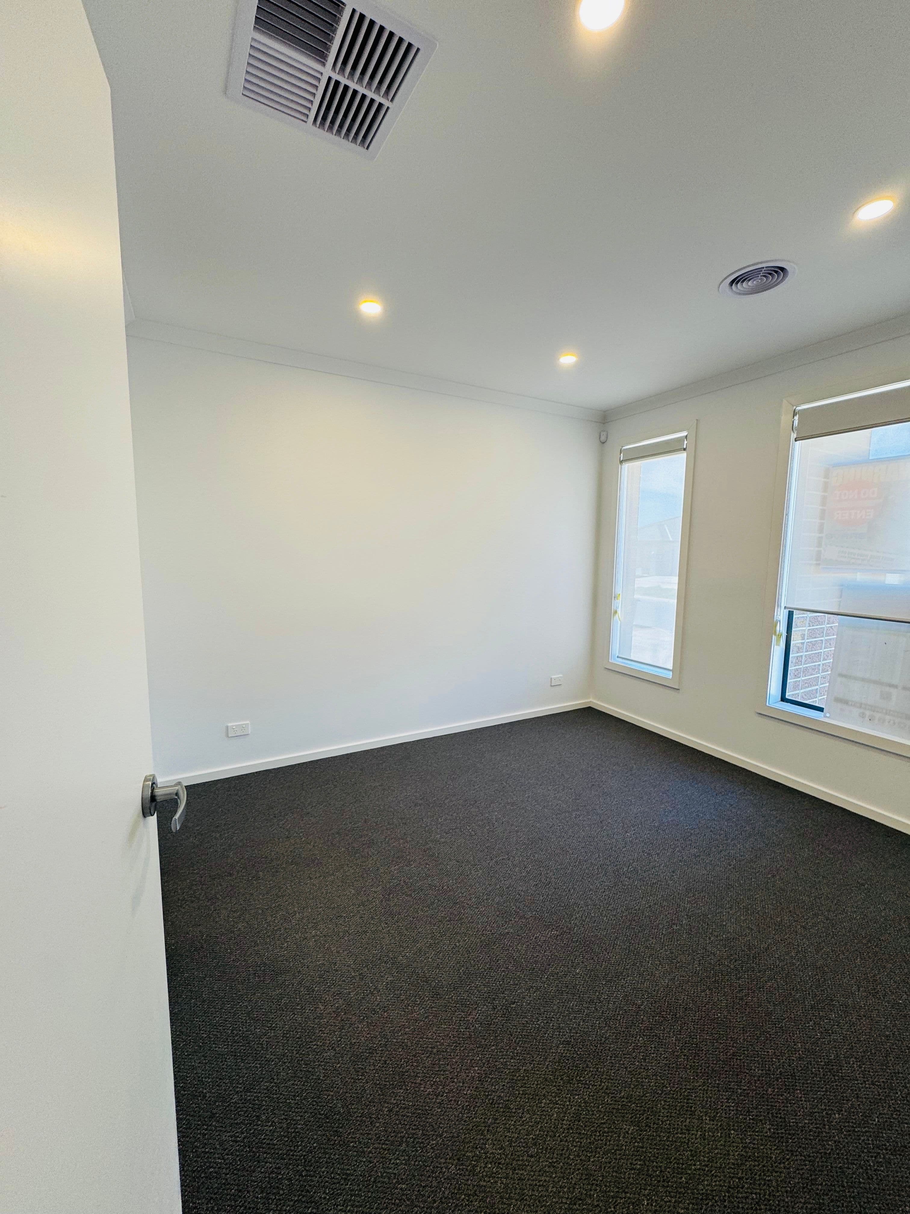 20 Wondrous Boulevard, Tarneit VIC 3029, Tarneit - Thumbnail 2