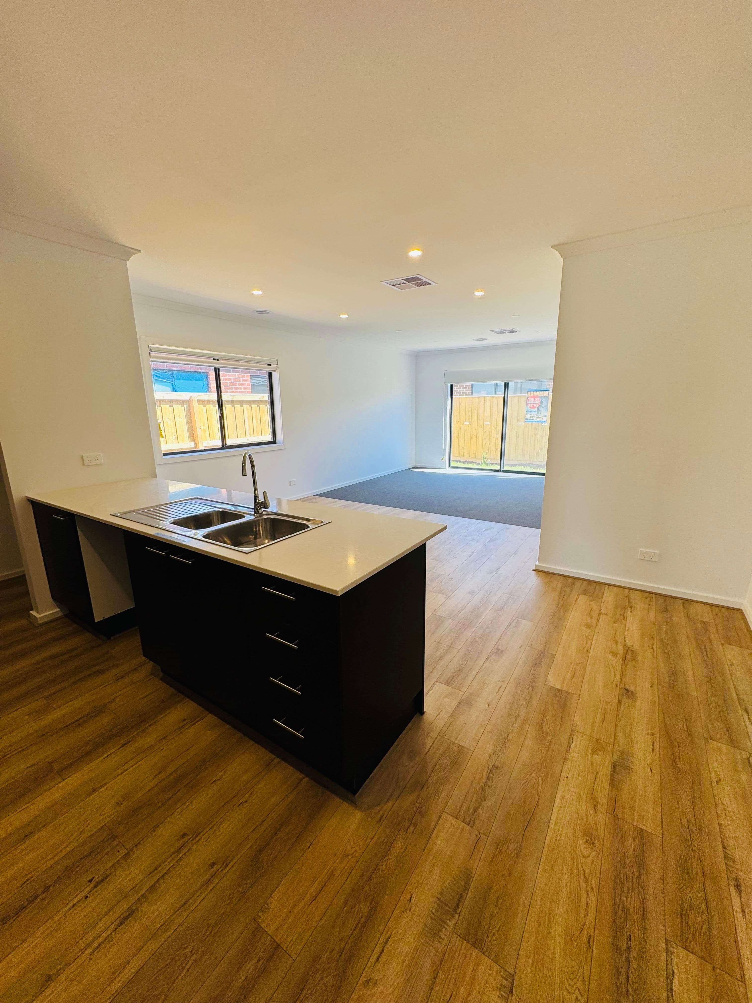 20 Wondrous Boulevard, Tarneit VIC 3029, Tarneit - Thumbnail 6