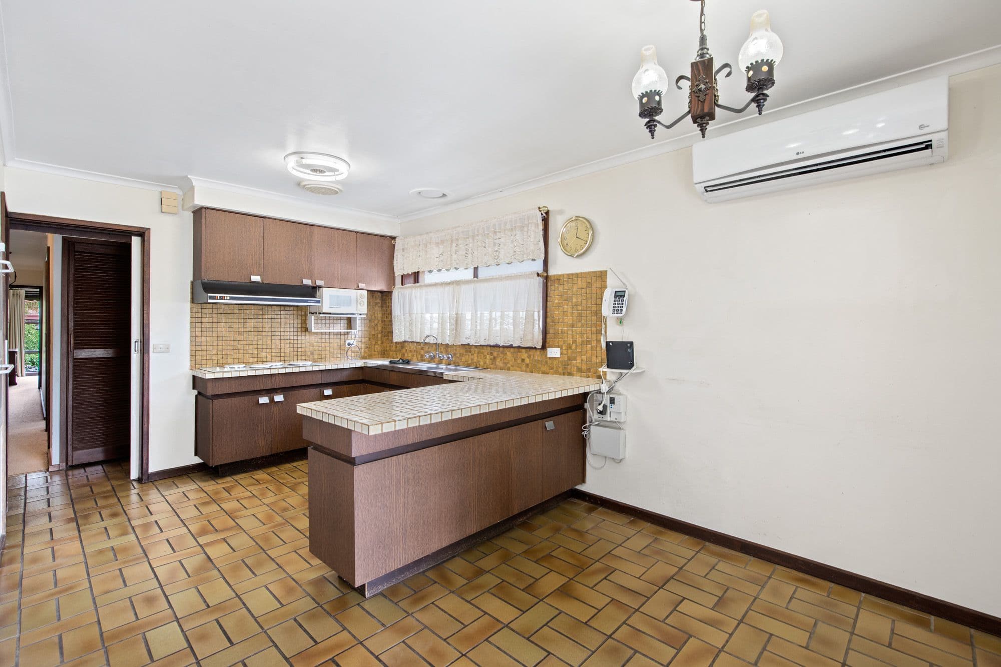 52 Valewood Drive, Wyndham Vale VIC 3024, Wyndham Vale - Thumbnail 2