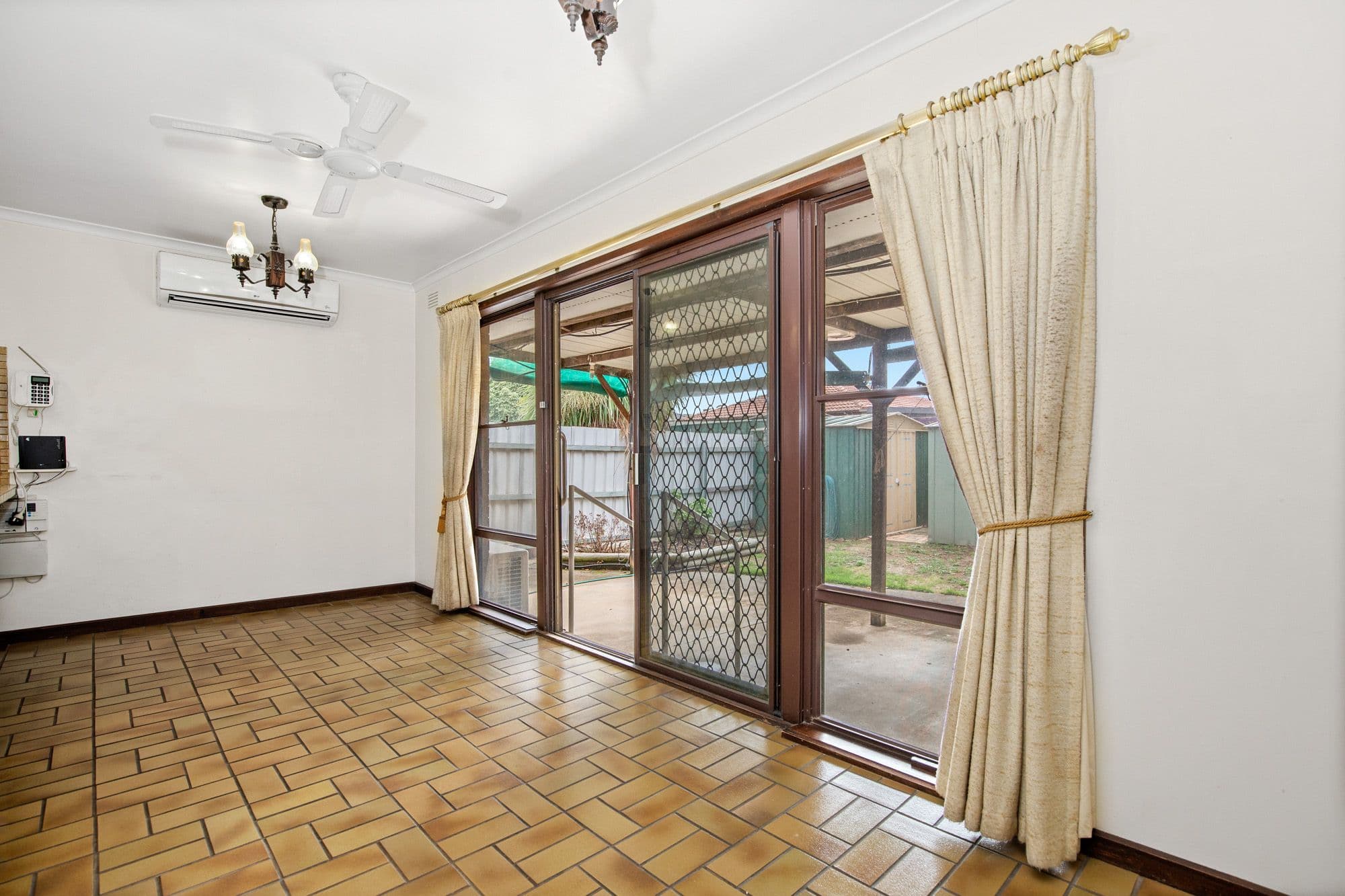 52 Valewood Drive, Wyndham Vale VIC 3024, Wyndham Vale - Thumbnail 4