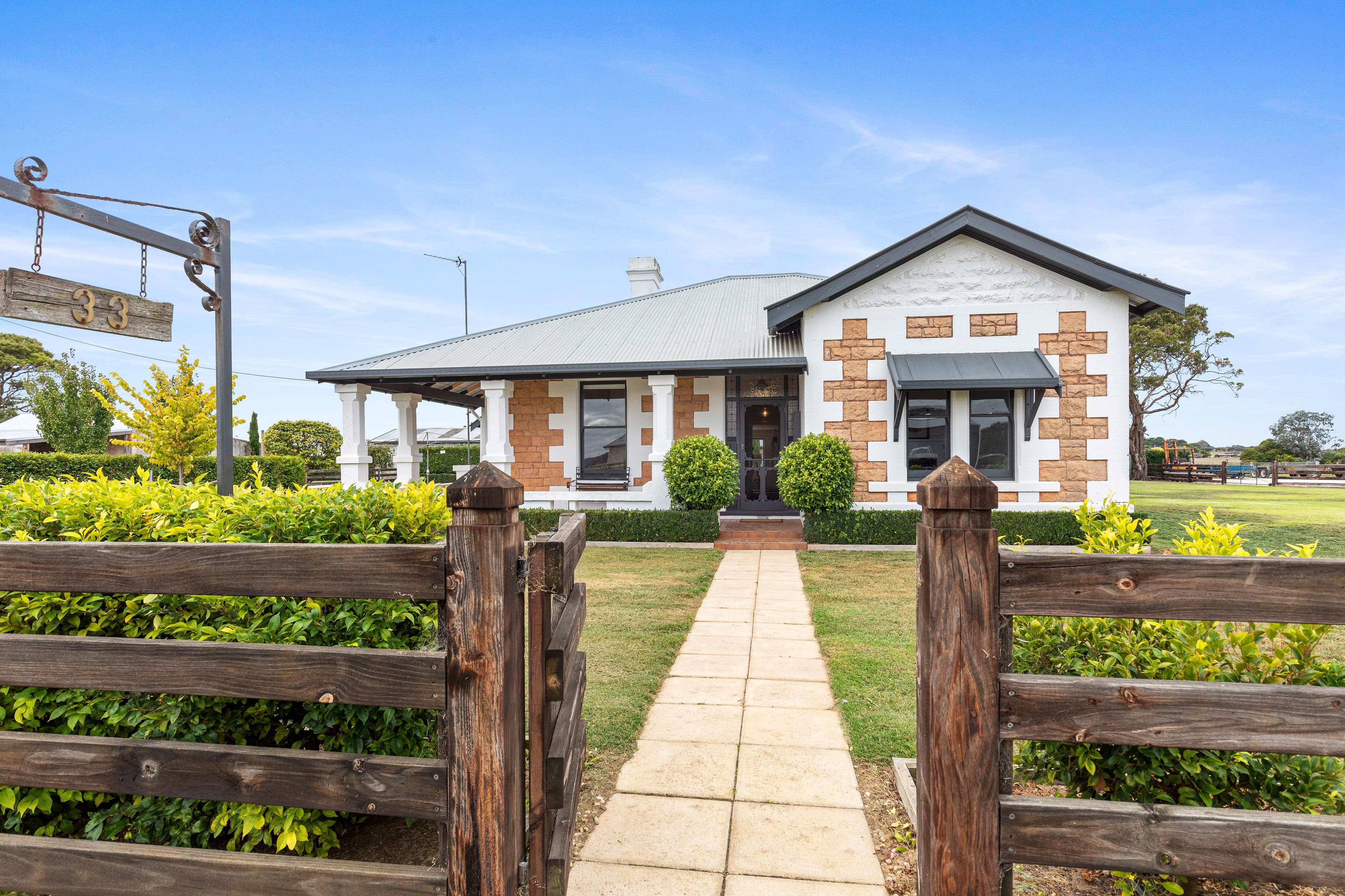 33-35 Crafter Road, Compton SA 5291, Compton - Image 1