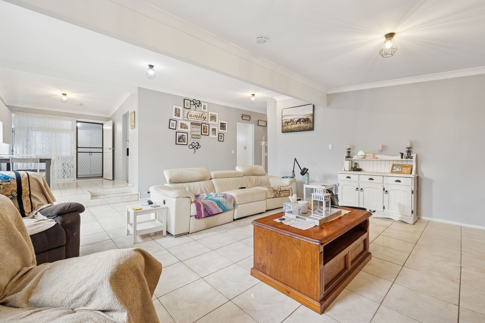 106 Campbellfield Avenue, Bradbury NSW 2560, Bradbury - Thumbnail 3