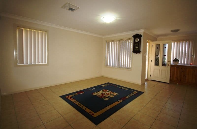 1 Bulga Place, HOXTON PARK NSW 2171, Hoxton Park - Thumbnail 2