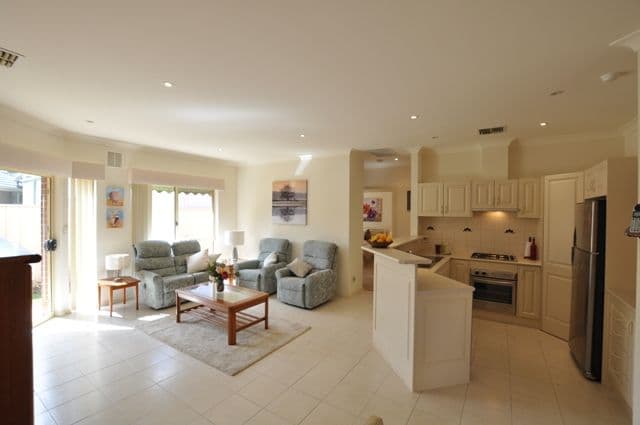 35B Parry Avenue, Somerton Park SA 5044, Somerton Park - Thumbnail 3