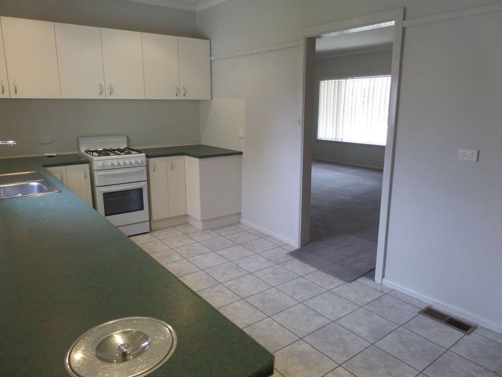76 Larmer Street, Narrandera NSW 2700, Narrandera - Thumbnail 5