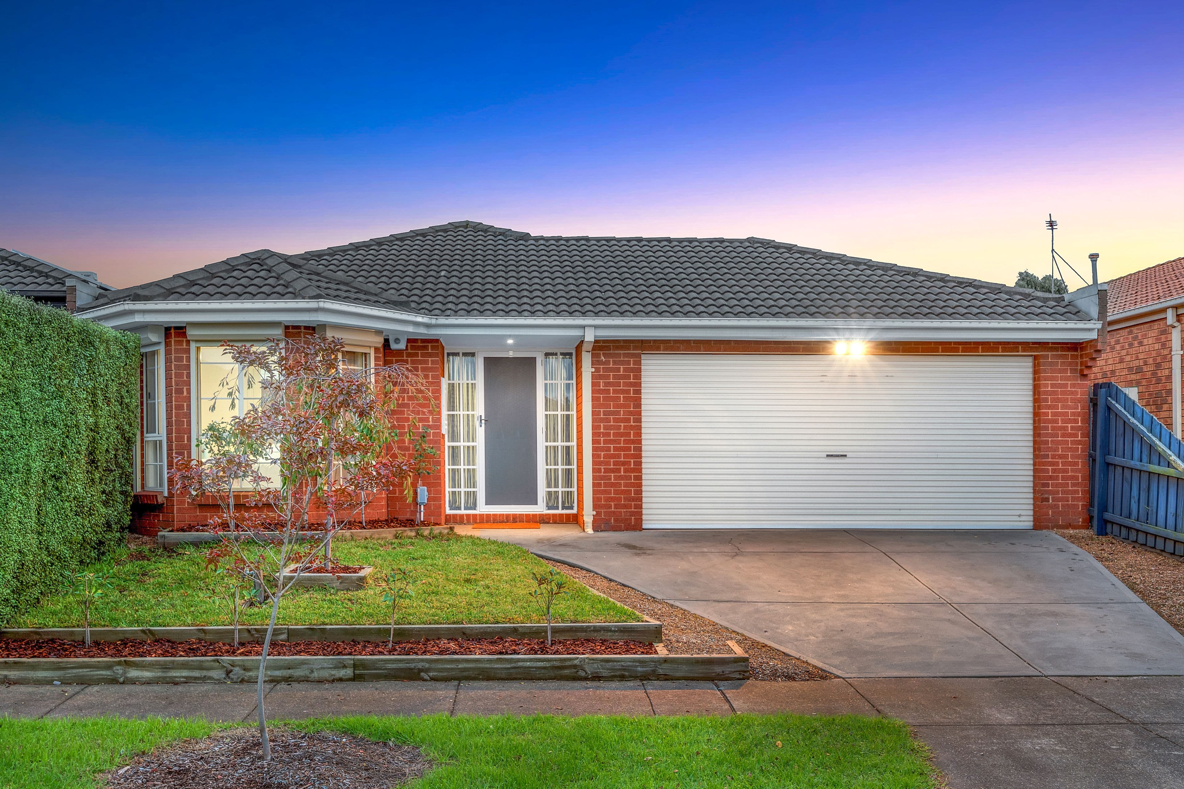 8 Orlando Drive, Roxburgh Park VIC 3064, Roxburgh Park - Image 1