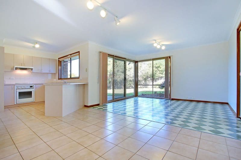 10  Correa Court, MOUNT MARTHA VIC 3934, Mount Martha - Thumbnail 3
