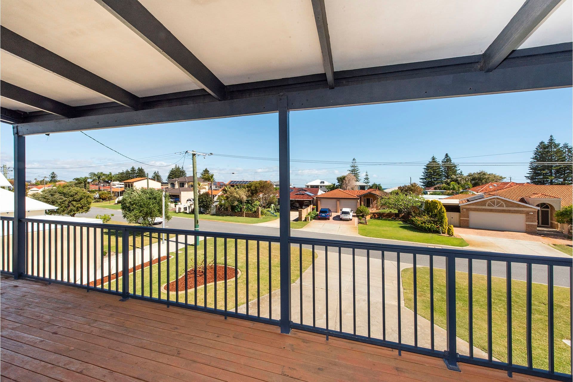 4 Edith Road, Safety Bay WA 6169, Safety Bay - Thumbnail 4
