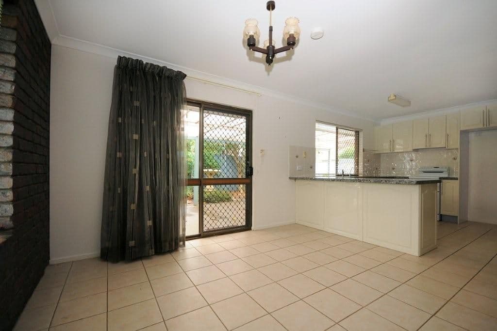 5 Wine Drive, WILSONTON QLD 4350, Wilsonton Heights - Thumbnail 3
