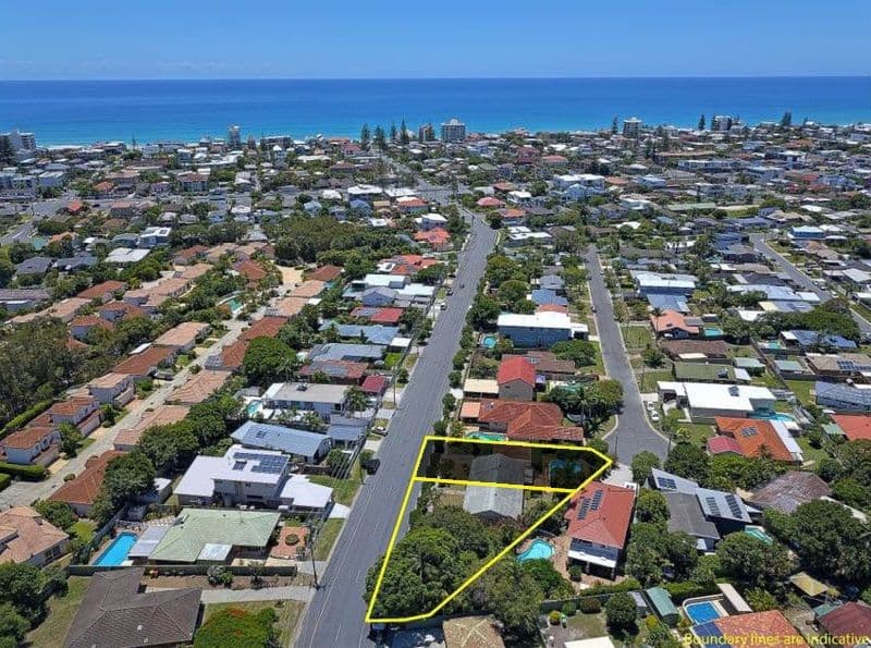 68 Surf Street, Mermaid Waters QLD 4218, Mermaid Waters - Image 1