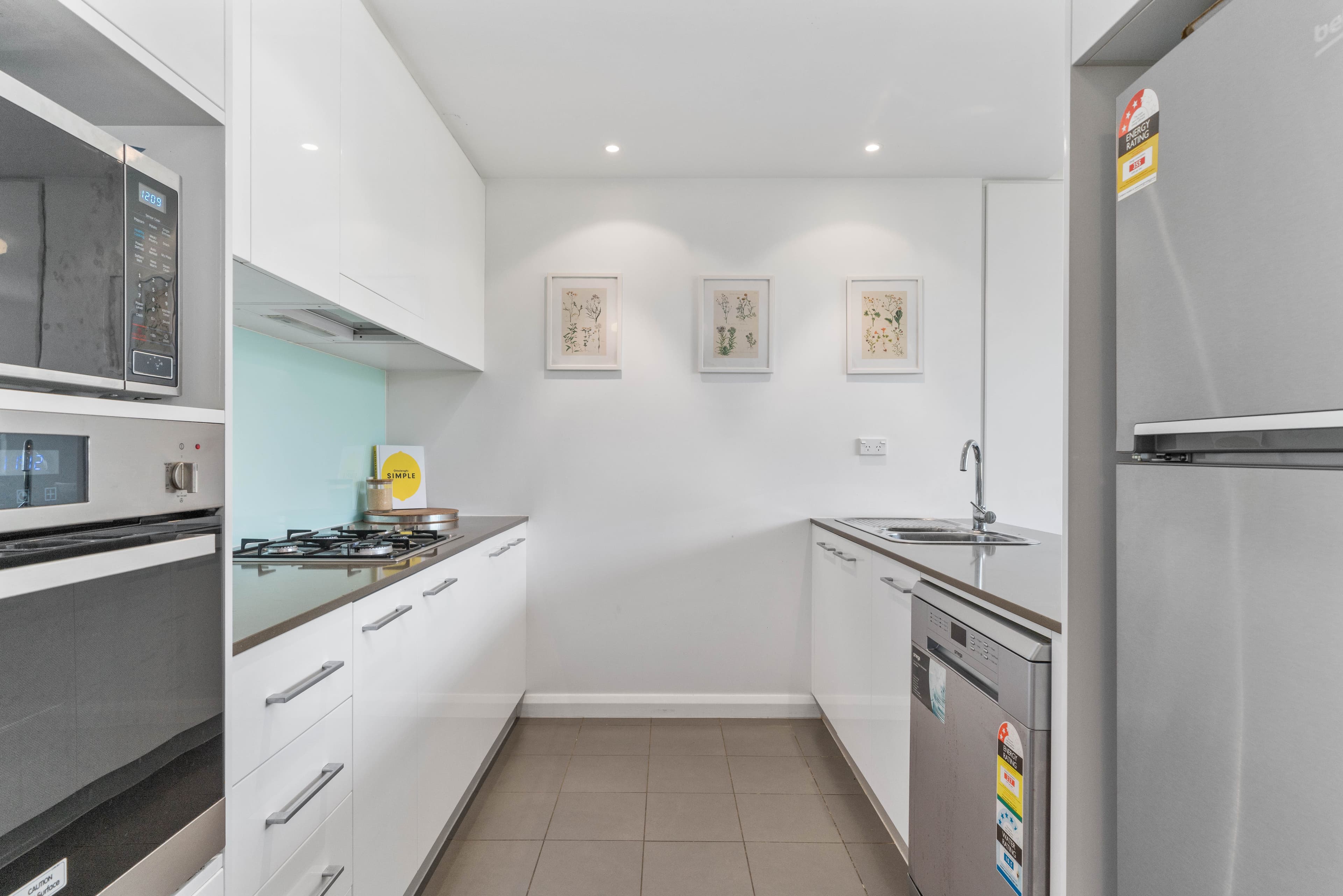 12 Duntroon Avenue, St Leonards NSW 2065, St Leonards - Thumbnail 4